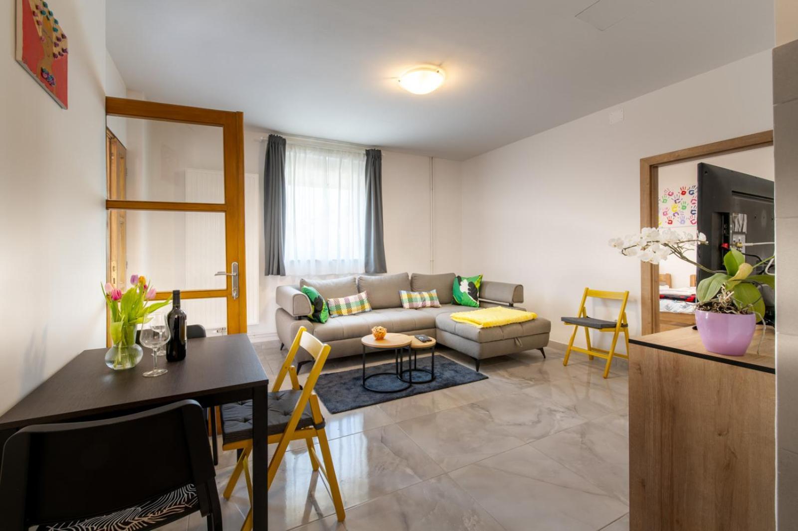 Apartman Jabuka Karlovac Exteriör bild